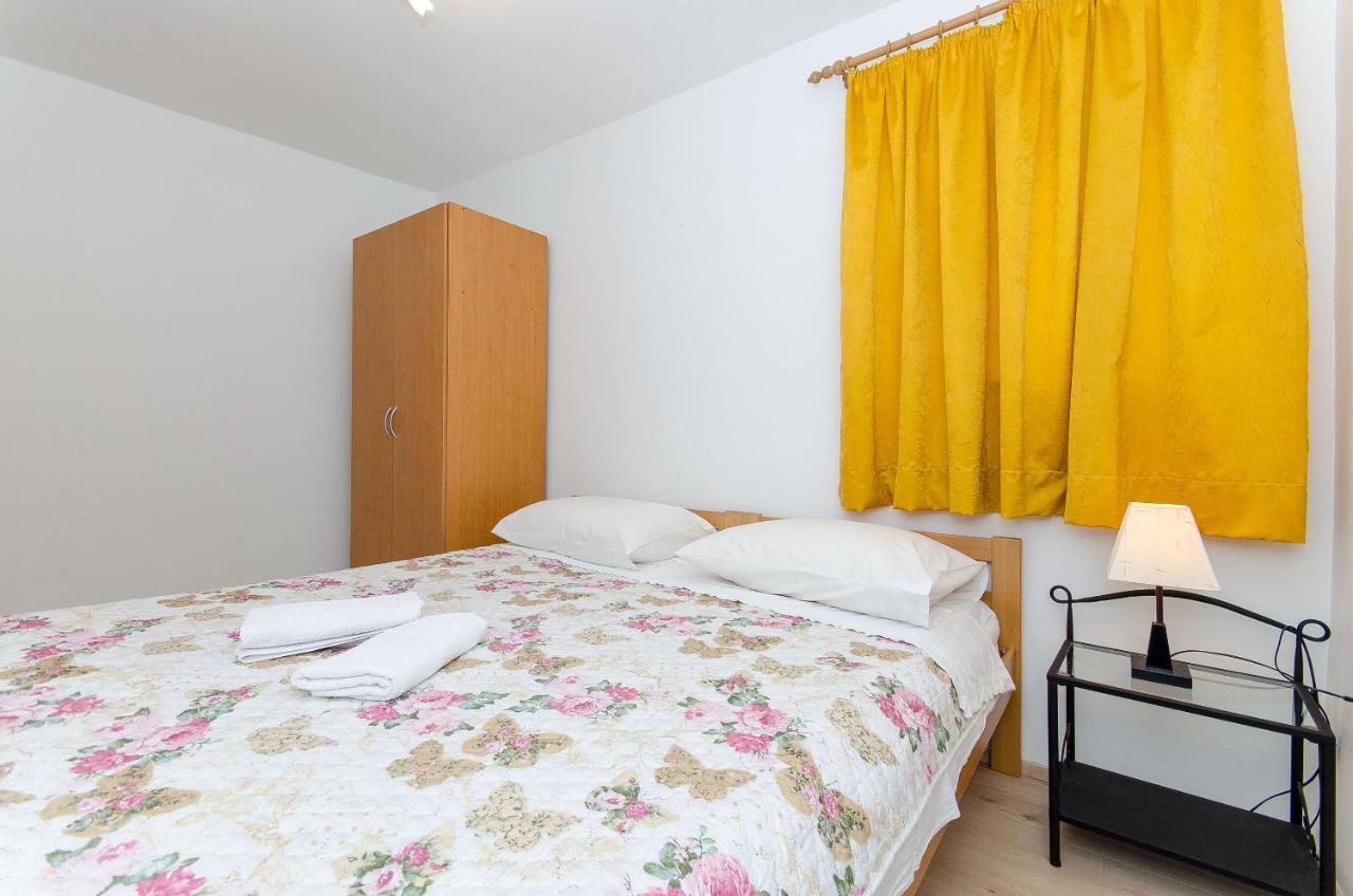 Apartment Ane Split Eksteriør billede